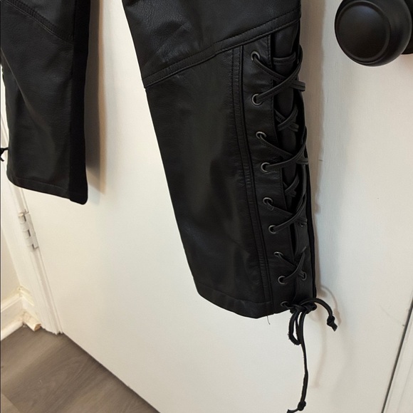 HARLEY DAVIDSON leather riding pants sz 6 As Is - Picture 3 of 6